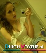 vriendinnetje staat voor het prettige oogcontact :D